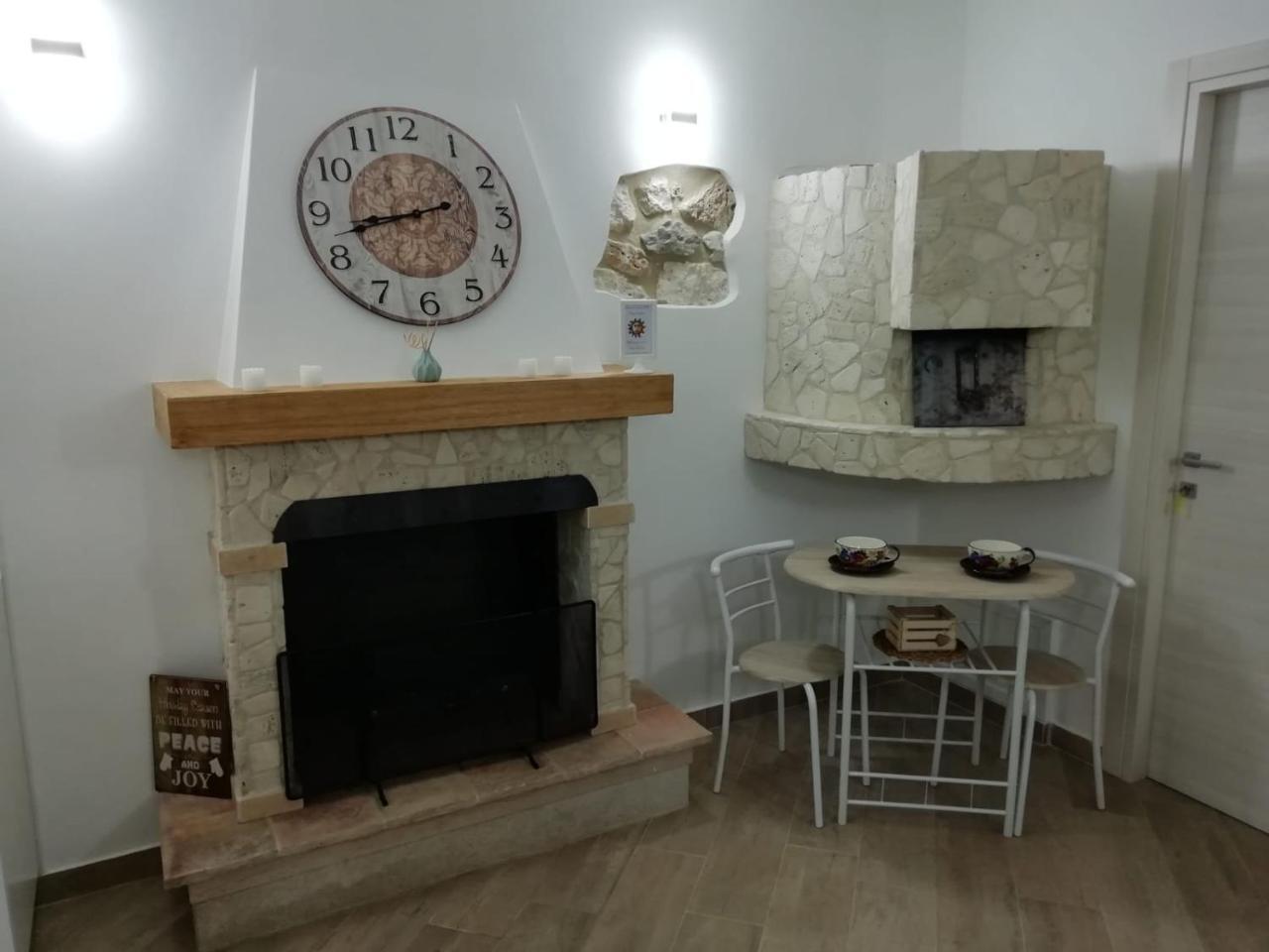 مبيت وإفطار Fornelli Borgo Sole Luna المظهر الخارجي الصورة