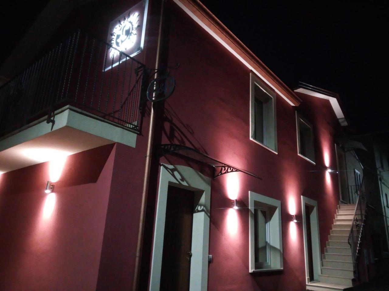 مبيت وإفطار Fornelli Borgo Sole Luna المظهر الخارجي الصورة